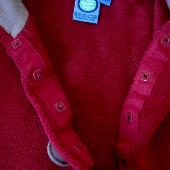 Gagou Tagou Infant Hooded Knit Cape - Picture 5 of 10